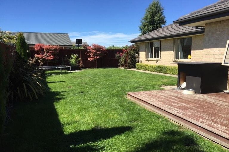 Photo of property in 19 Reka Street, Parklands, Christchurch, 8083