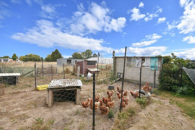 Photo of property in 21 Helensbrook Road, Milton, 9220