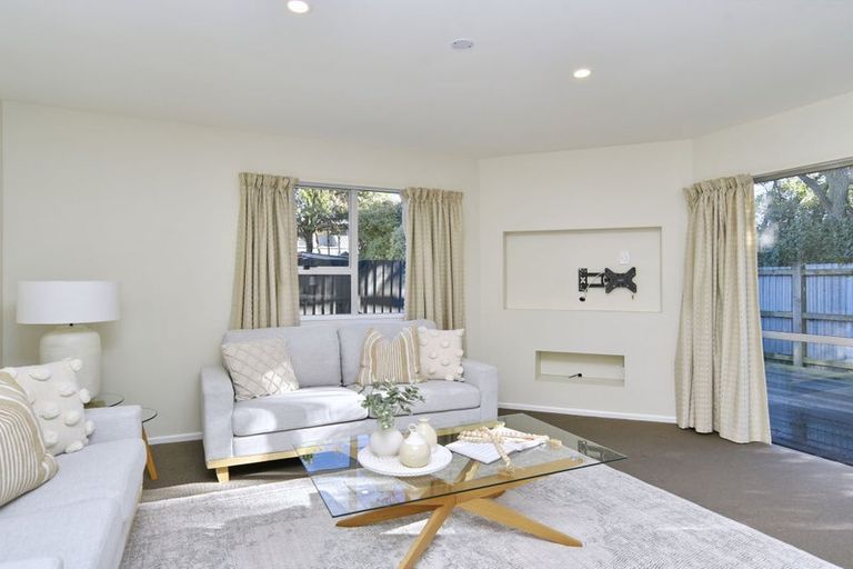 Photo of property in 11 Hutcheson Street, Sydenham, Christchurch, 8023