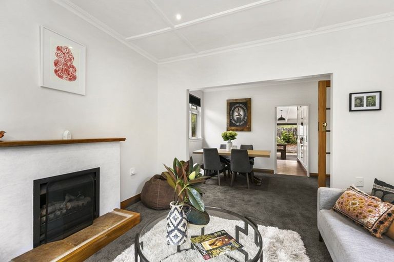 Photo of property in 38 Cashmere Avenue, Khandallah, Wellington, 6035