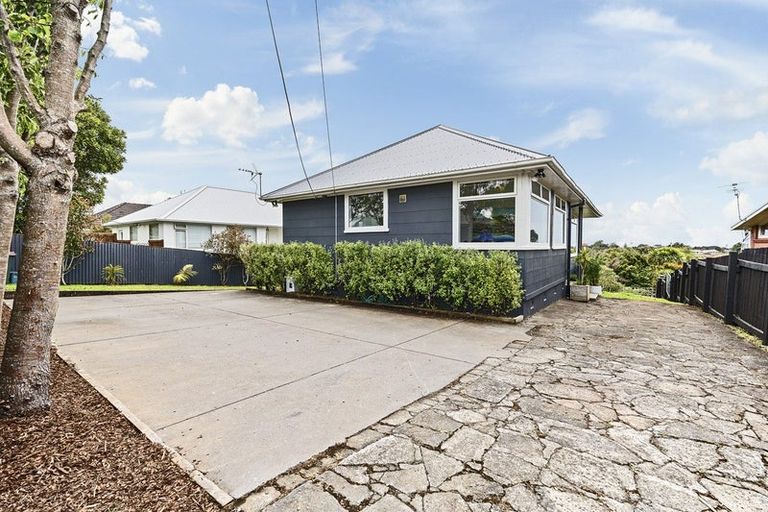 Photo of property in 56 Brois Street, Frankleigh Park, New Plymouth, 4310