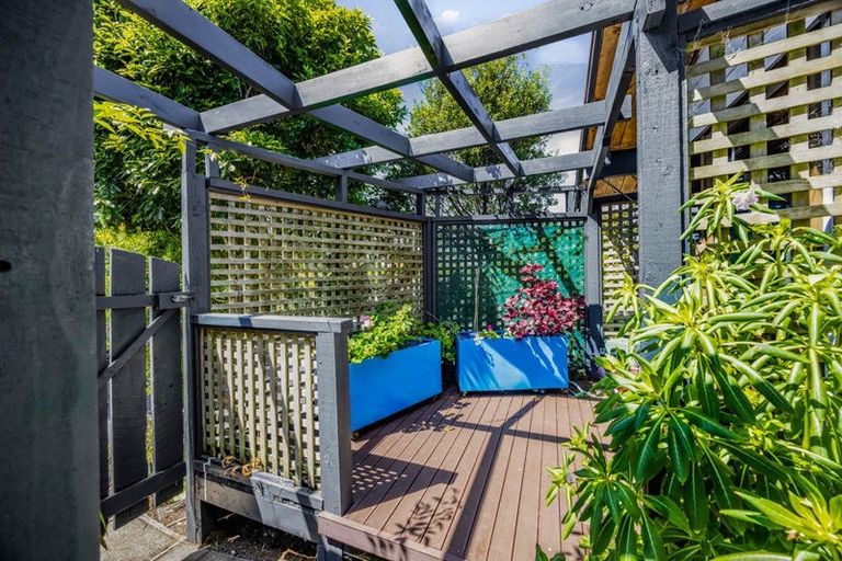 Photo of property in 31 Hua Street, Bell Block, New Plymouth, 4312