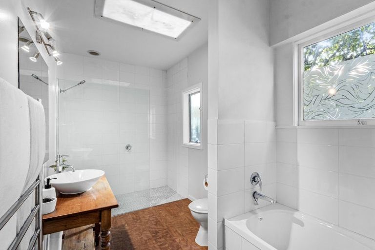 Photo of property in 104 Malcolm Avenue, Beckenham, Christchurch, 8023