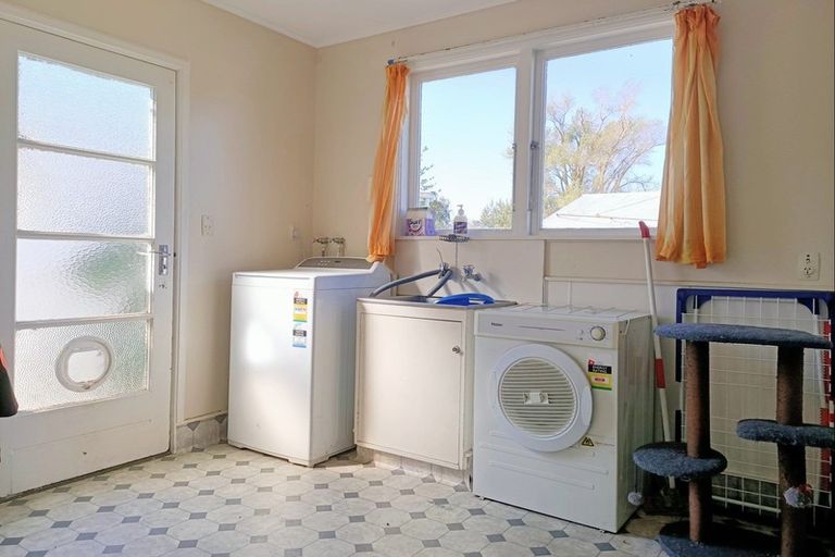 Photo of property in 21 Apatu Street, Wairoa, 4108