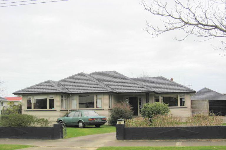 Photo of property in 149 Weraroa Road, Levin, 5510