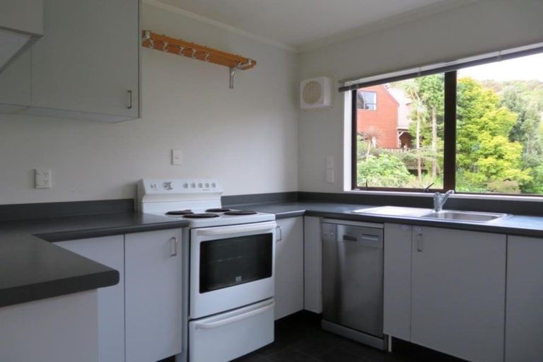 Photo of property in 43 Montgomery Avenue, Karori, Wellington, 6012