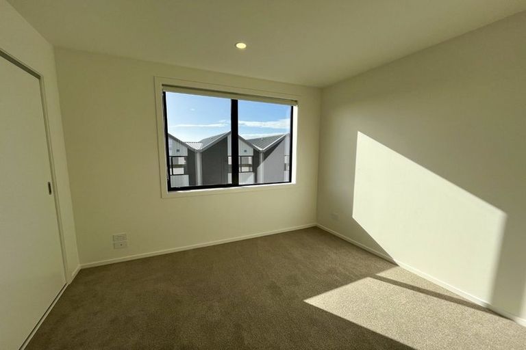 Photo of property in 12/21 Makomako Drive, Orewa, 0931