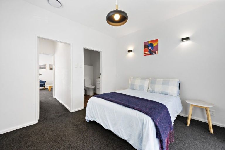 Photo of property in 407 Muritai Road, Eastbourne, Lower Hutt, 5013
