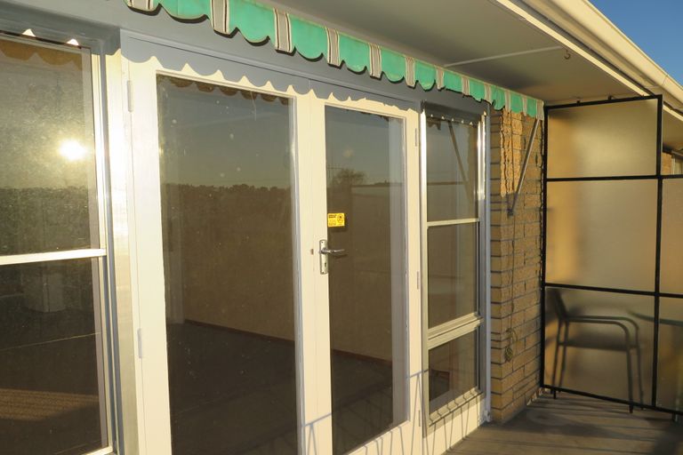 Photo of property in 2/60 Selwyn Street, Waimataitai, Timaru, 7910