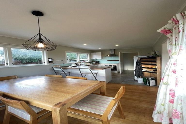 Photo of property in 34 Marriott Road, Pakuranga, Auckland, 2010