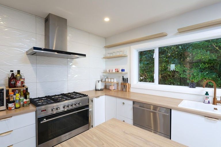 Photo of property in 7 Waimea Road, Nelson South, Nelson, 7010