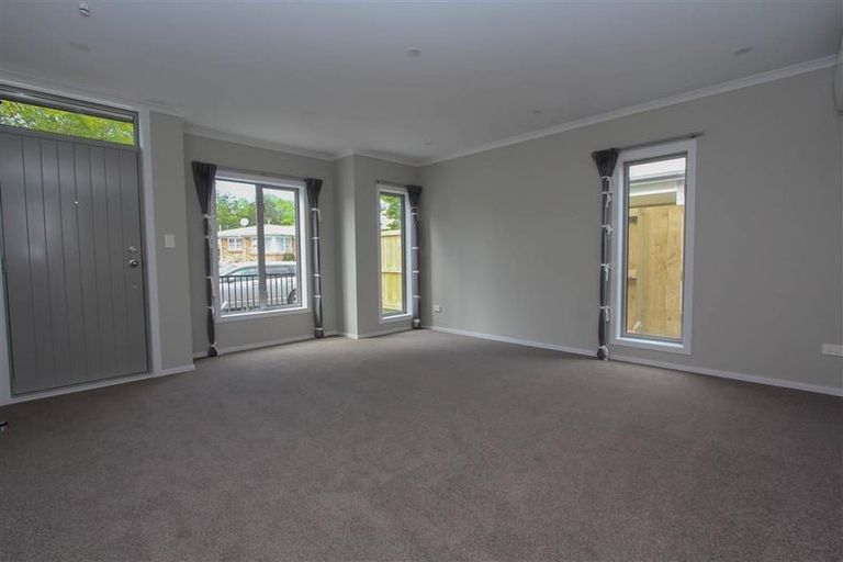 Photo of property in 27a Southsea Crescent, Silverdale, Hamilton, 3216