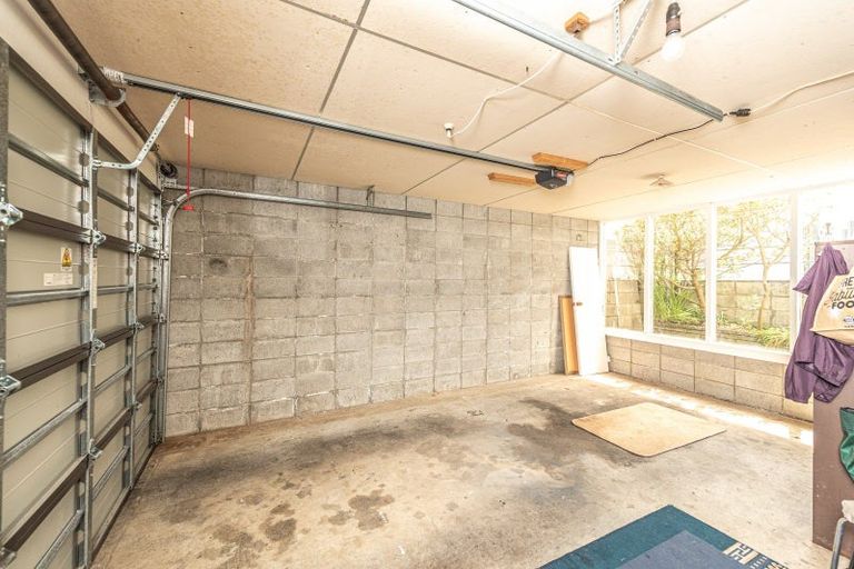 Photo of property in 4 Kapiti Terrace, Castlecliff, Whanganui, 4501