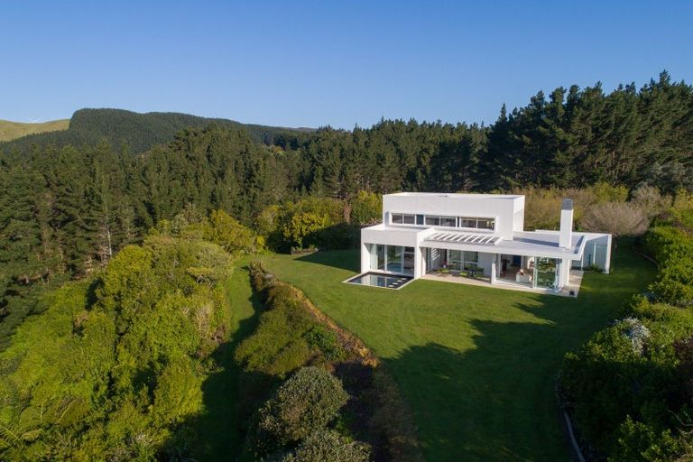 Photo of property in 107 Ngahere Park Road, Turitea, Palmerston North, 4472