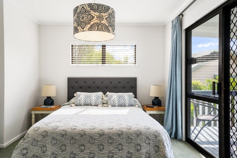 Photo of property in 135 Everitt Crescent, Whangamata, 3620