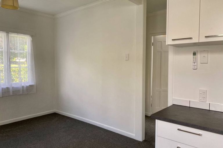 Photo of property in 27 Third Avenue, Avenues, Whangarei, 0110