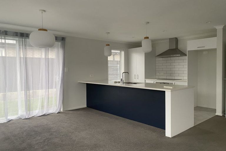 Photo of property in 10 Pioneer Crescent, Omokoroa, 3114