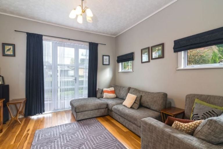 Photo of property in 13 Park Road, Western Heights, Rotorua, 3015