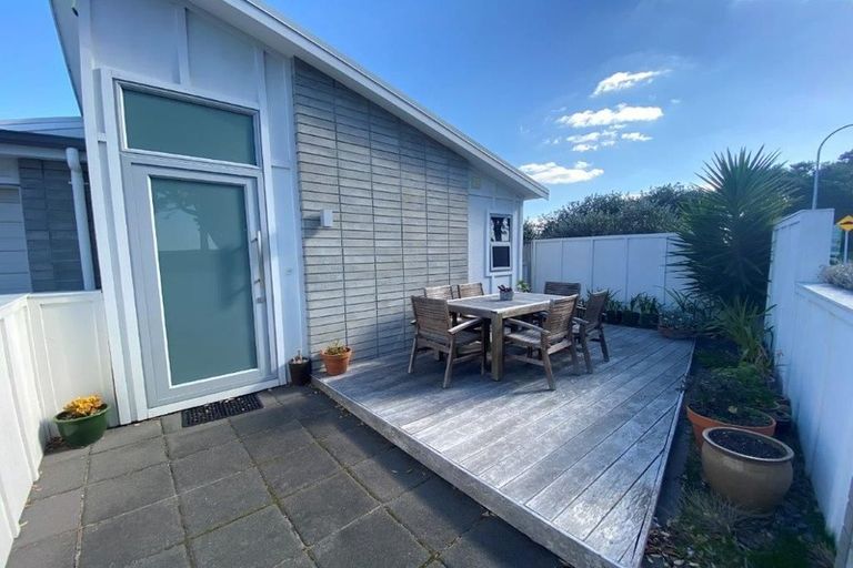 Photo of property in 9 Alice Lane, Papamoa Beach, Papamoa, 3118