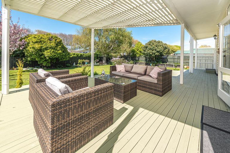 Photo of property in 105 Liverpool Street, College Estate, Whanganui, 4500