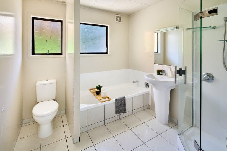 Photo of property in 55 Omapere Street, Whitby, Porirua, 5024