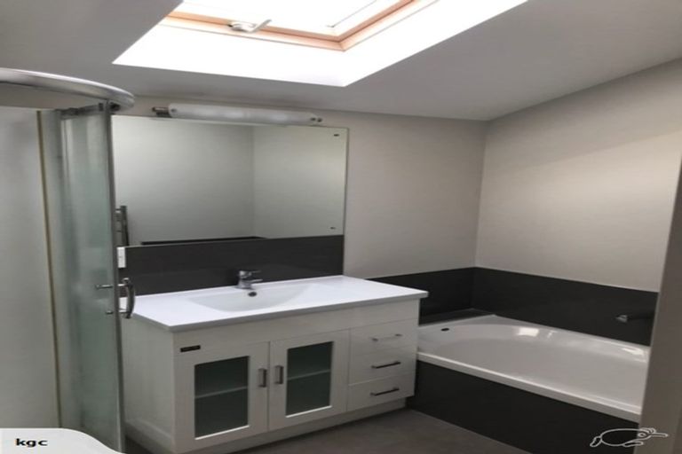 Photo of property in 31 Scoria Close, Pyes Pa, Tauranga, 3112