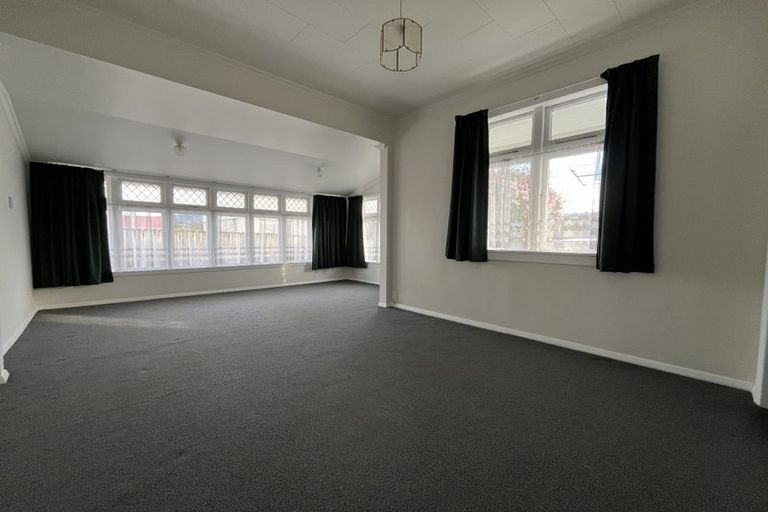 Photo of property in 60 Martin Street, Wallaceville, Upper Hutt, 5018