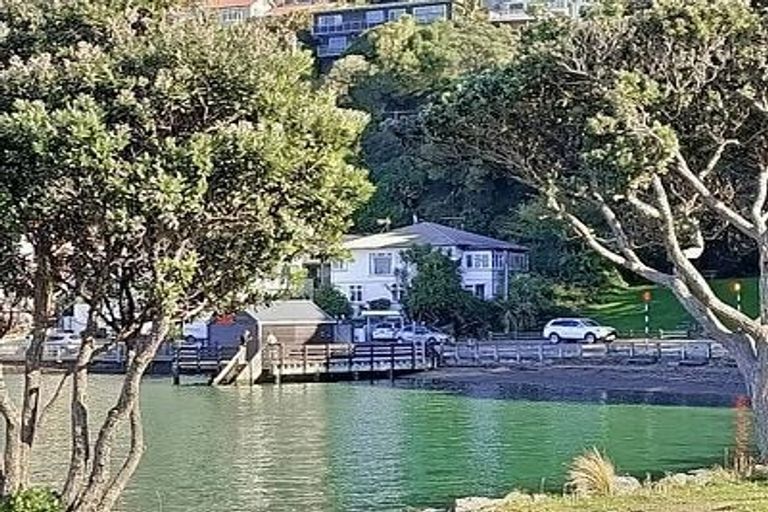 Photo of property in 406 Evans Bay Parade, Hataitai, Wellington, 6021