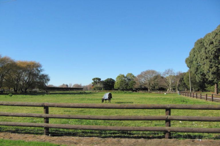 Photo of property in 20 Shannon Place, Belfast, Christchurch, 8051