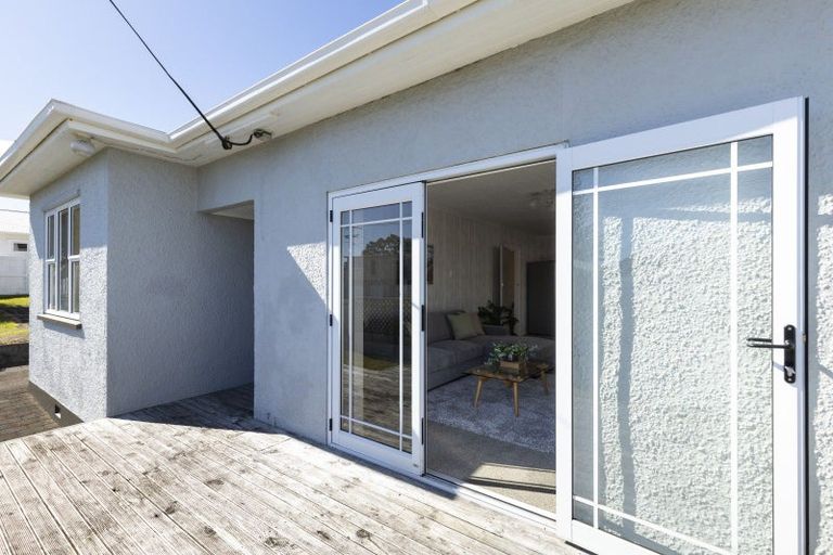 Photo of property in 20 Princes Street, Fitzroy, New Plymouth, 4312