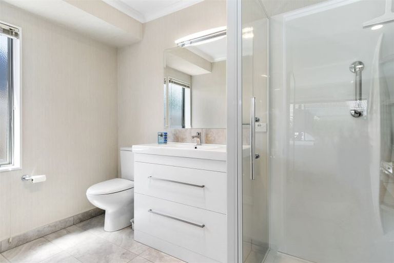 Photo of property in 40 Beachwater Drive, Papamoa Beach, Papamoa, 3118