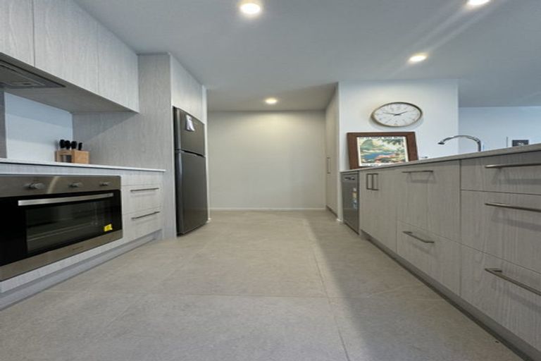 Photo of property in 2/22 Burke Street, Addington, Christchurch, 8024