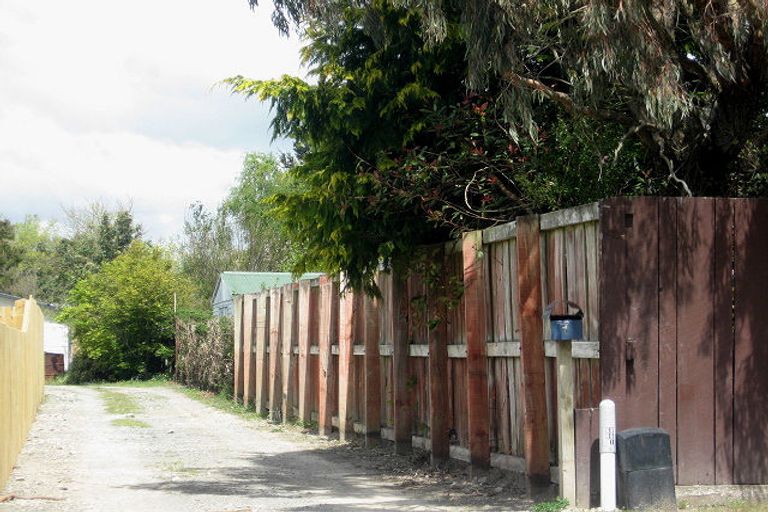 Photo of property in 1 Knight Street, Oxford, 7430