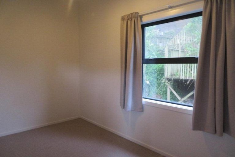 Photo of property in 1/7 Raroa Road, Kelburn, Wellington, 6012