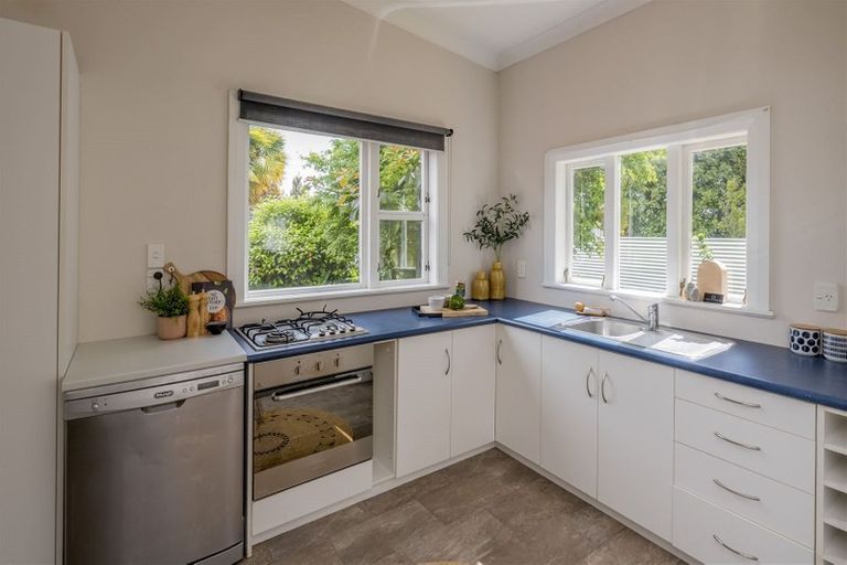 Photo of property in 163 Cambridge Street, Levin, 5510