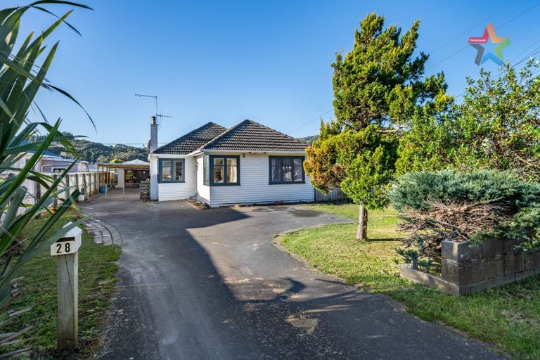 Photo of property in 28 Totara Street, Wainuiomata, Lower Hutt, 5014