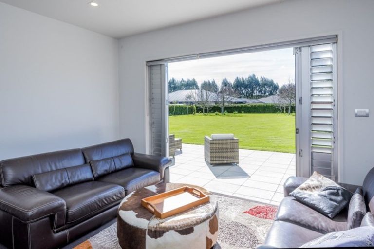 Photo of property in 24 Okarito Avenue, Levin, 5510