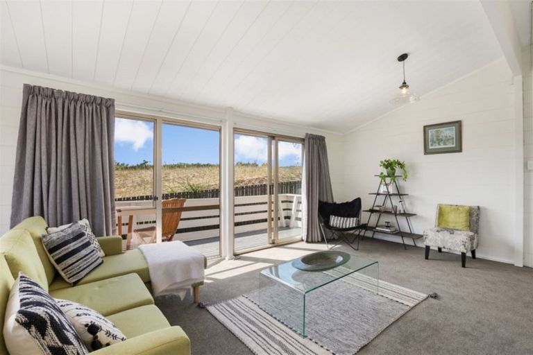 Photo of property in 45 Matuhi Rise, Henderson, Auckland, 0612