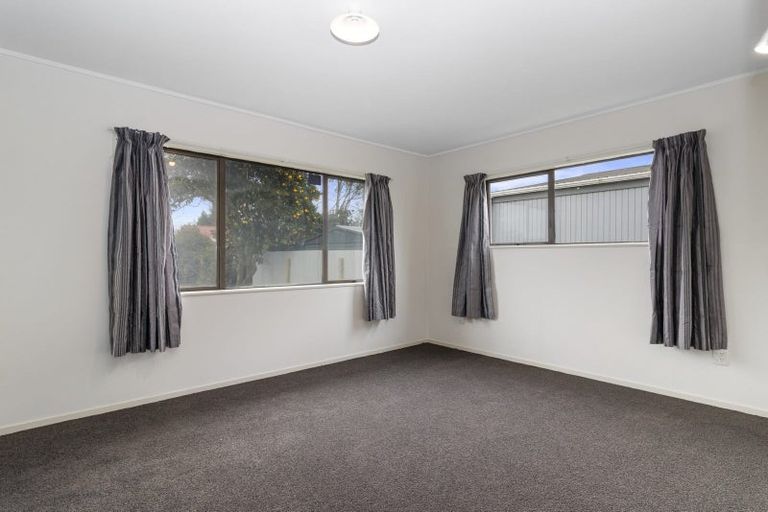 Photo of property in 150a Masters Avenue, Silverdale, Hamilton, 3216