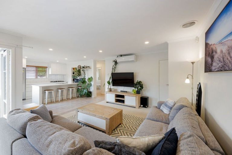 Photo of property in 11 Westney Place, Forest Lake, Hamilton, 3200