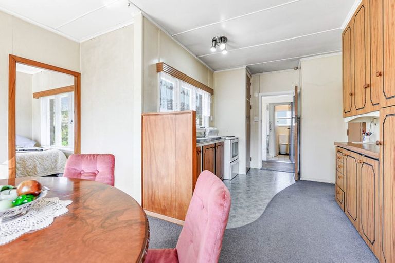 Photo of property in 36 Oxford Street, Fairfield, Hamilton, 3214