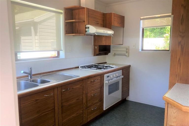 Photo of property in 7a Vincent Street, Waterloo, Lower Hutt, 5011