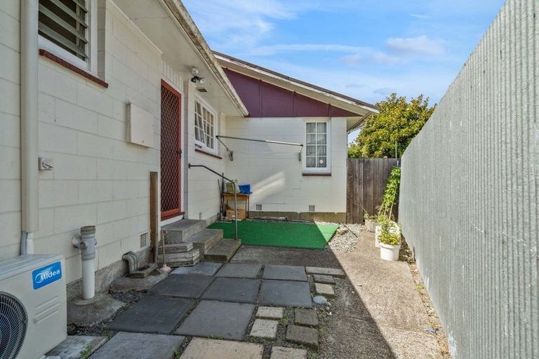 Photo of property in 2/276 Stanmore Road, Richmond, Christchurch, 8013