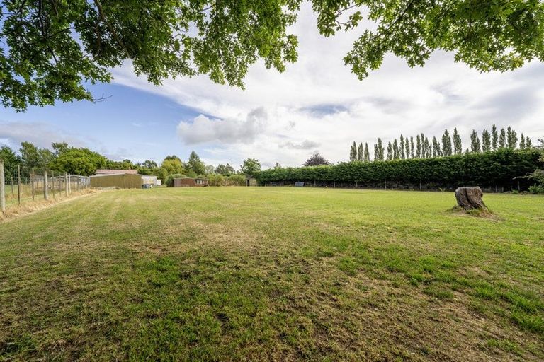 Photo of property in 23 Settlement Road, Waimate, 7979