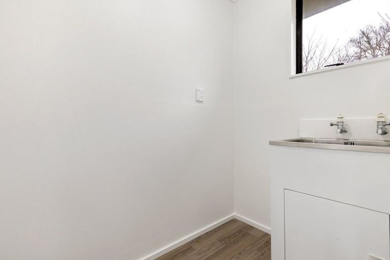 Photo of property in 79 Fairfield Road, Fairfield, Hamilton, 3214