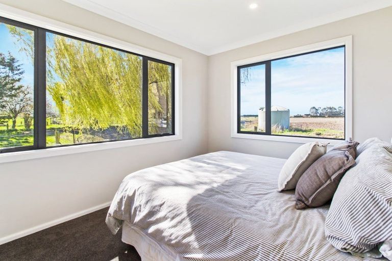 Photo of property in 414 Naughton Road, Kerrytown, Timaru, 7975