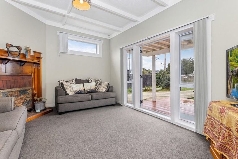 Photo of property in 1/17 Smiths Avenue, Papakura, 2110