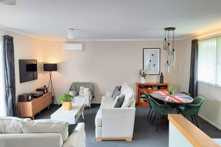 Photo of property in 22 Duncraig Street, Silverstream, Upper Hutt, 5019