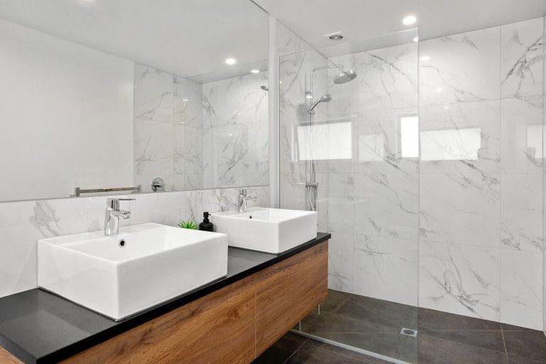 Photo of property in 20 Topping Place, Whitianga, 3510