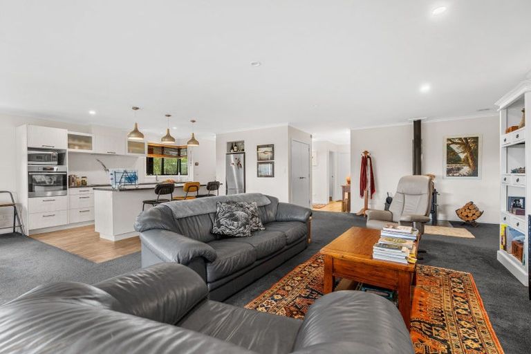 Photo of property in 32 Mill Grove, Clareville, Carterton, 5713